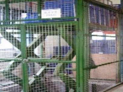 東(dong)莞大東(dong)電子公(gong)司閣樓(lou)貨貨