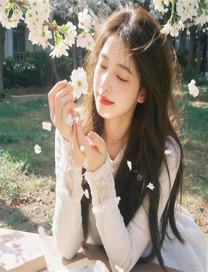 深入妖美传奇新牡丹灯笼的世界：全面解读与深度分析，幕后花絮